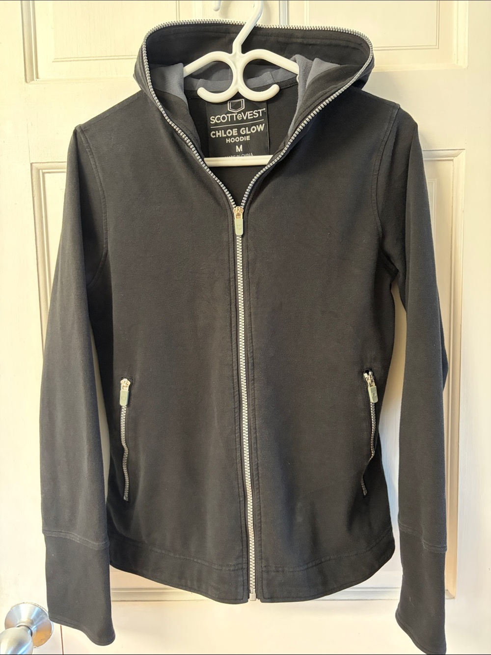 ScottEvest Chloe Glow zip up black travel outdoor hoodie women’s size M